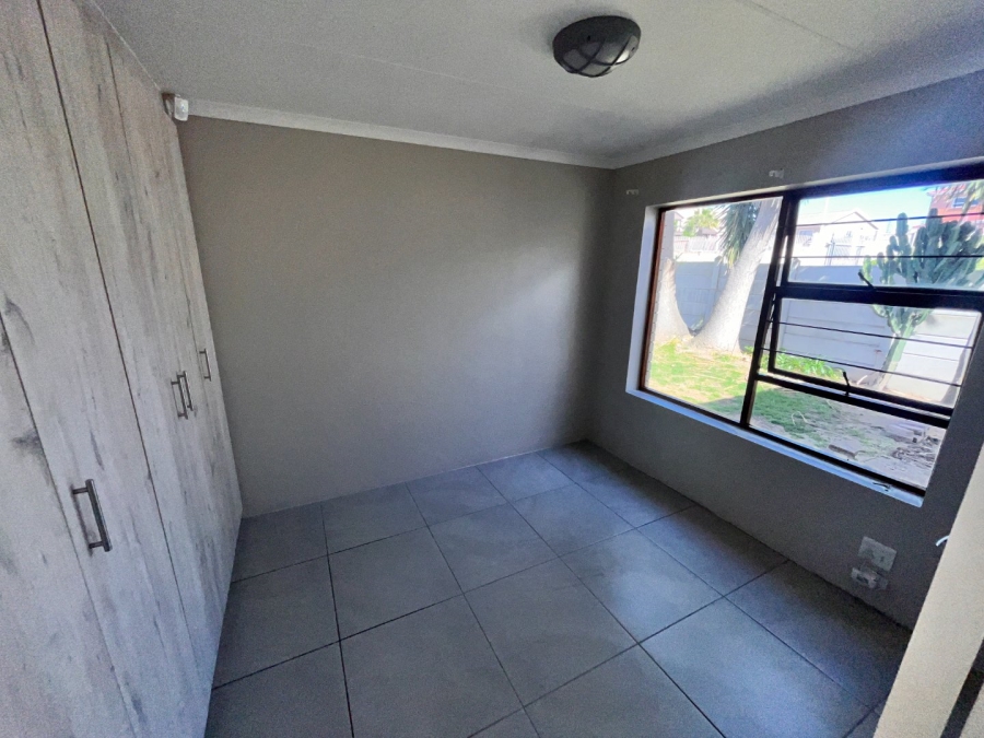 2 Bedroom Property for Sale in Wavecrest Eastern Cape